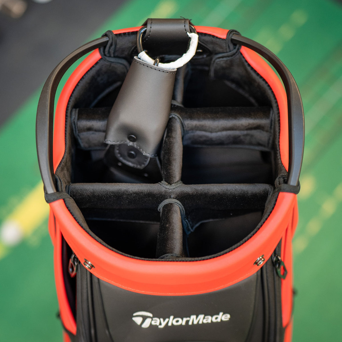 NEW TaylorMade 2022 Stealth Tour Staff Bag