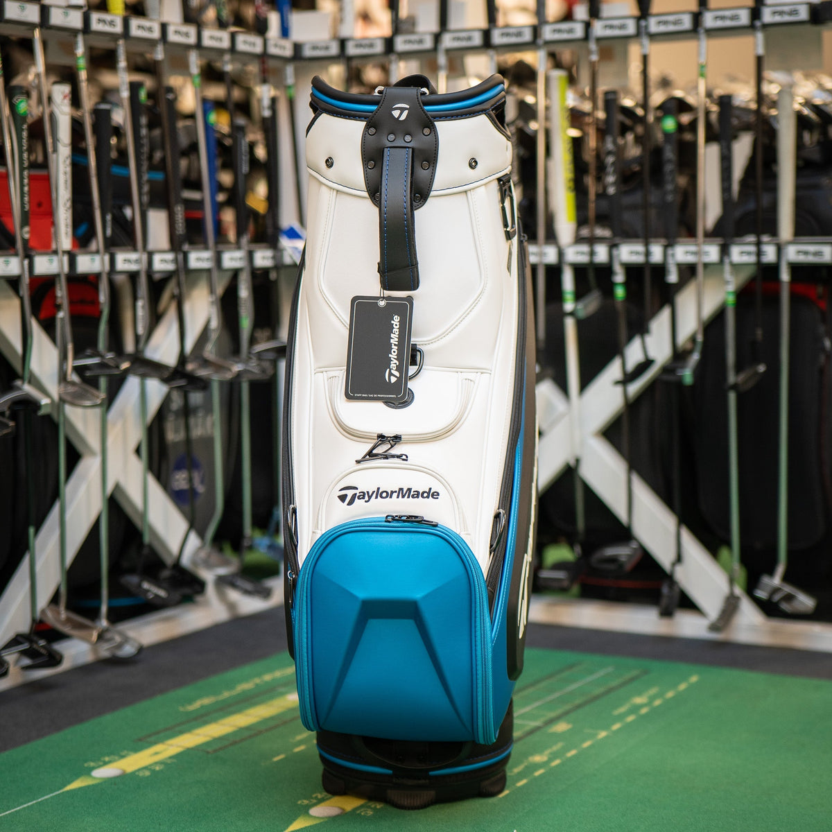 NEW TaylorMade 2021 SIM2 Tour Staff Bag