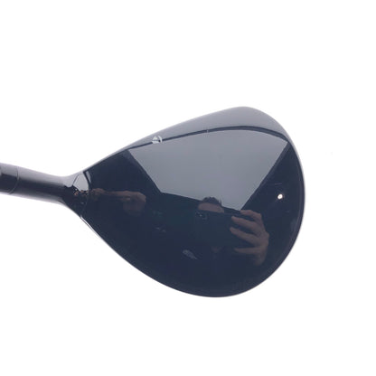 Used TaylorMade Qi10 5 Fairway Wood / 18 Degrees / Regular Flex