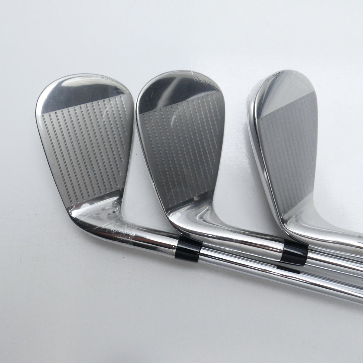 NEW Callaway Paradym Ai Smoke Iron Set / 5 - SW / Regular Flex