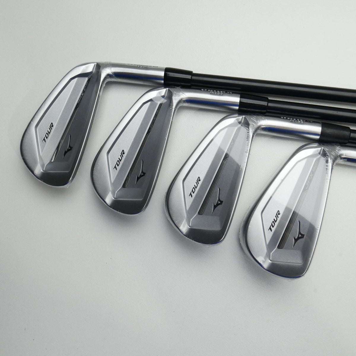 NEW Mizuno JPX 921 Tour Iron Set / 4 - PW + GW / Stiff Flex
