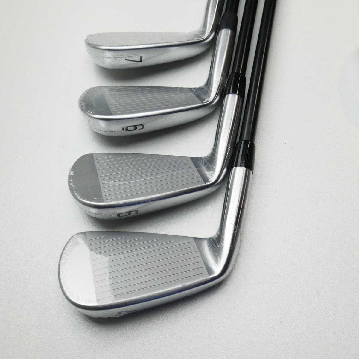 NEW Mizuno JPX 921 Tour Iron Set / 4 - PW + GW / Stiff Flex
