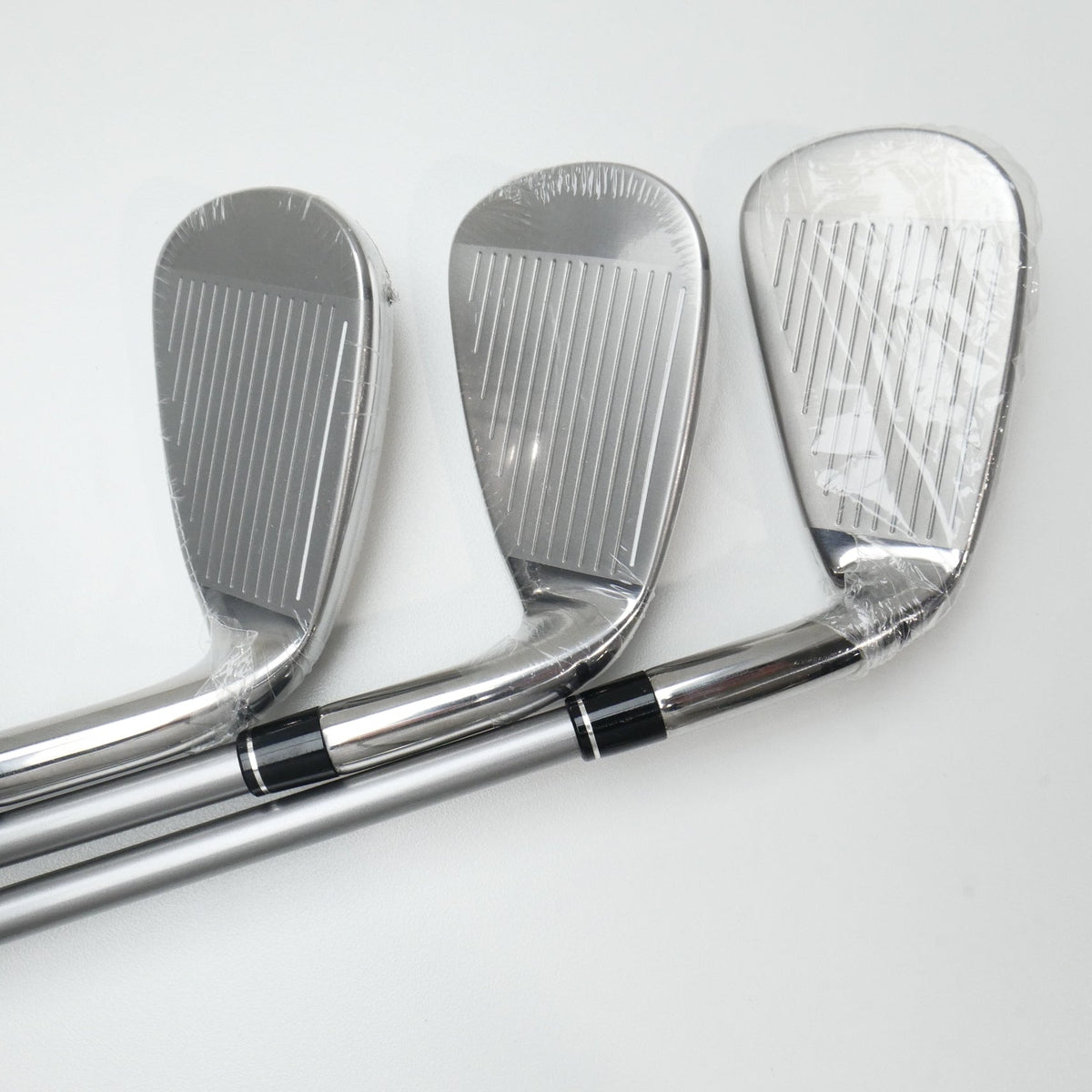 NEW TaylorMade Kalea Gold Iron Set / 7 - SW / Ladies Flex / Left-Handed