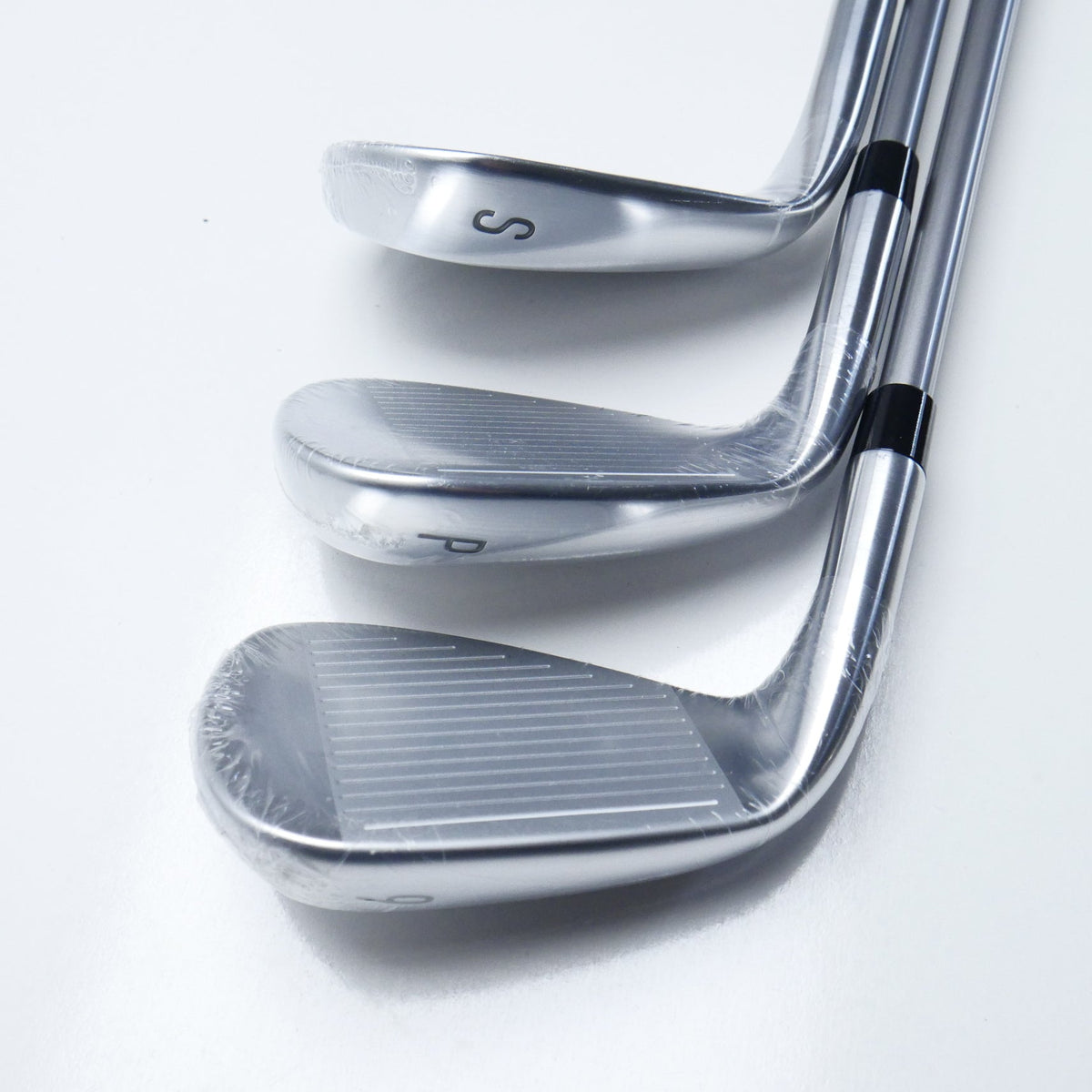 NEW TaylorMade Qi Iron Set / 5 - SW / A Flex