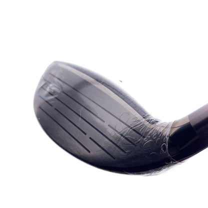 NEW TaylorMade Qi35 5 Fairway Wood / 18 Degrees / Regular Flex