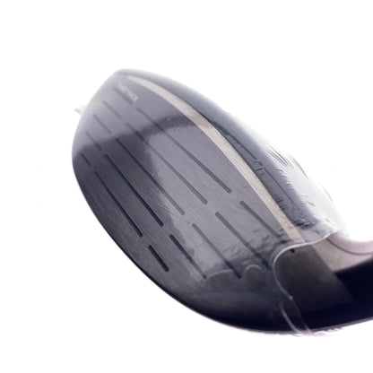 NEW TaylorMade Qi35 Max 7 Fairway Wood / 21.5 Degrees / Regular Flex