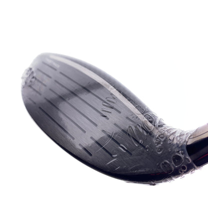 NEW TaylorMade Qi35 Max Lite 7 Fairway Wood / 21.5 Degrees / Regular Flex