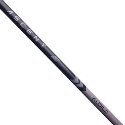 NEW TaylorMade Stealth 2 HD Women's Driver / 12.0 Degrees / Ladies Flex