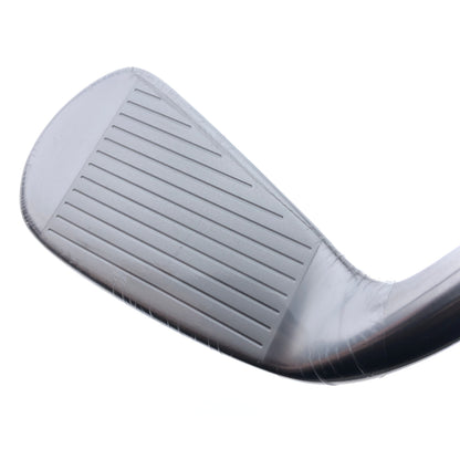 NEW Titleist U505 2025 2 Hybrid / 18 Degrees / X-Stiff Flex