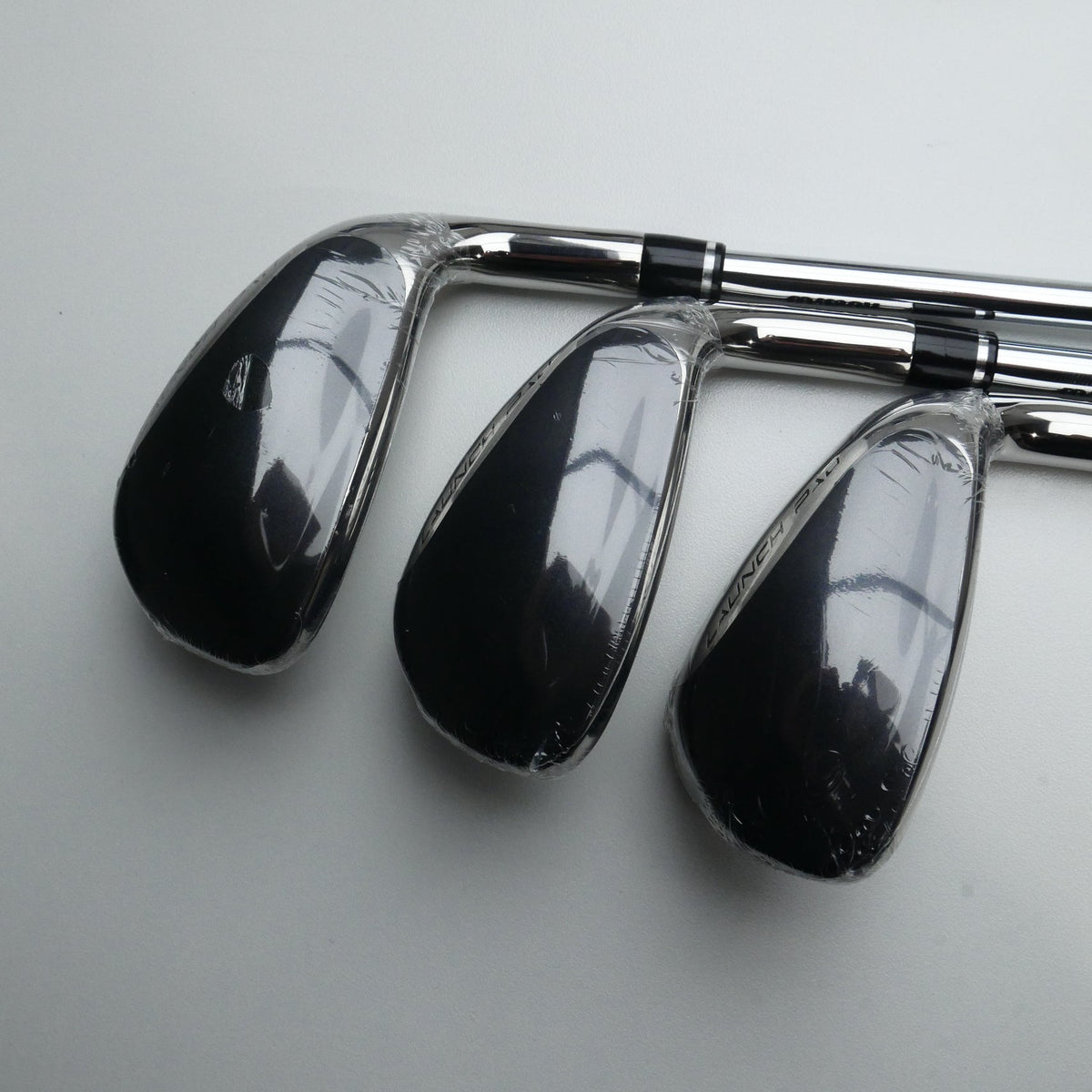 NEW Wilson Launch Pad Iron Set / 5 - PW / Regular Flex