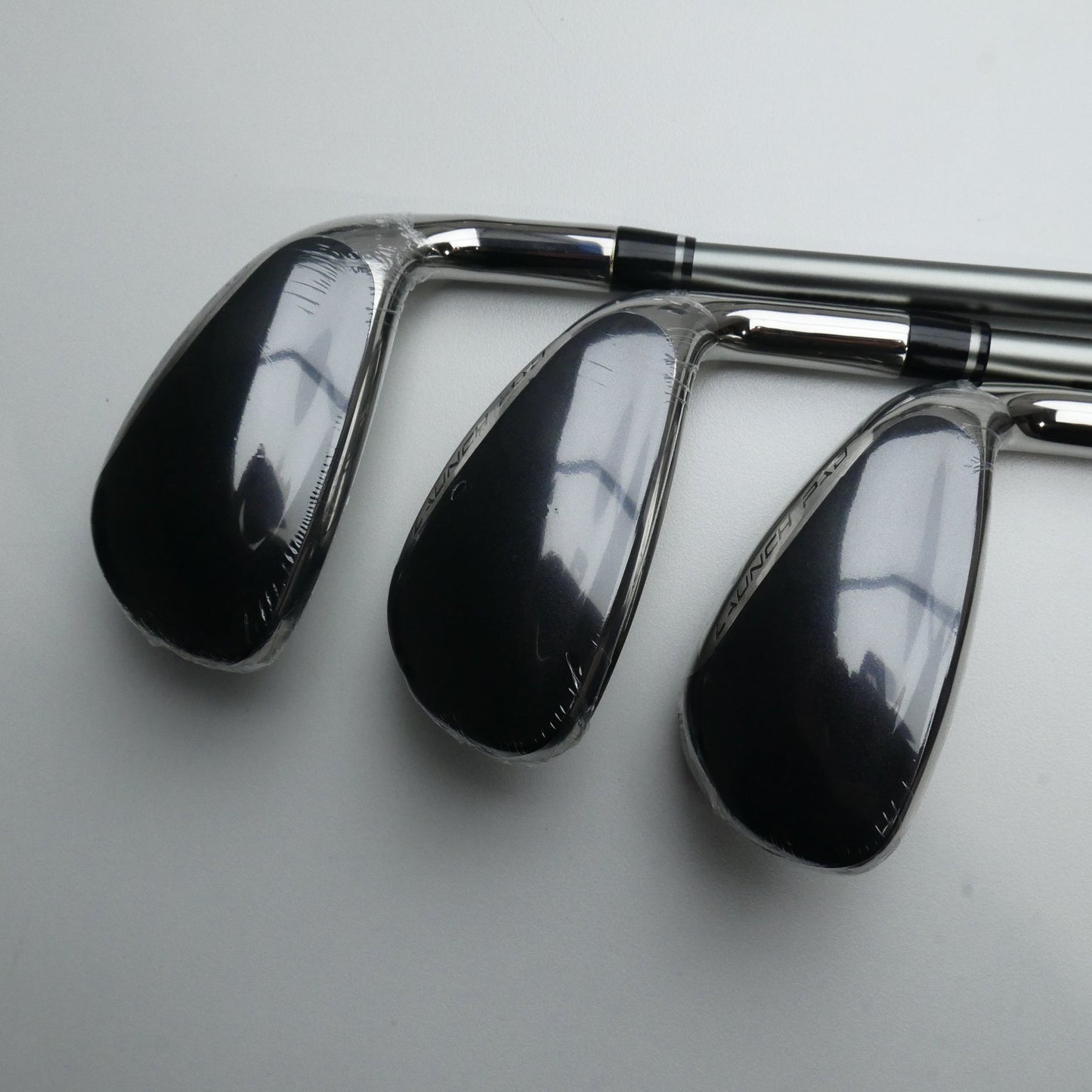 NEW Wilson Launch Pad Iron Set / 5 - PW / Regular Flex