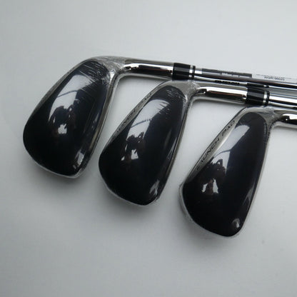 NEW Wilson Launch Pad Iron Set / 5 - PW / Regular Flex