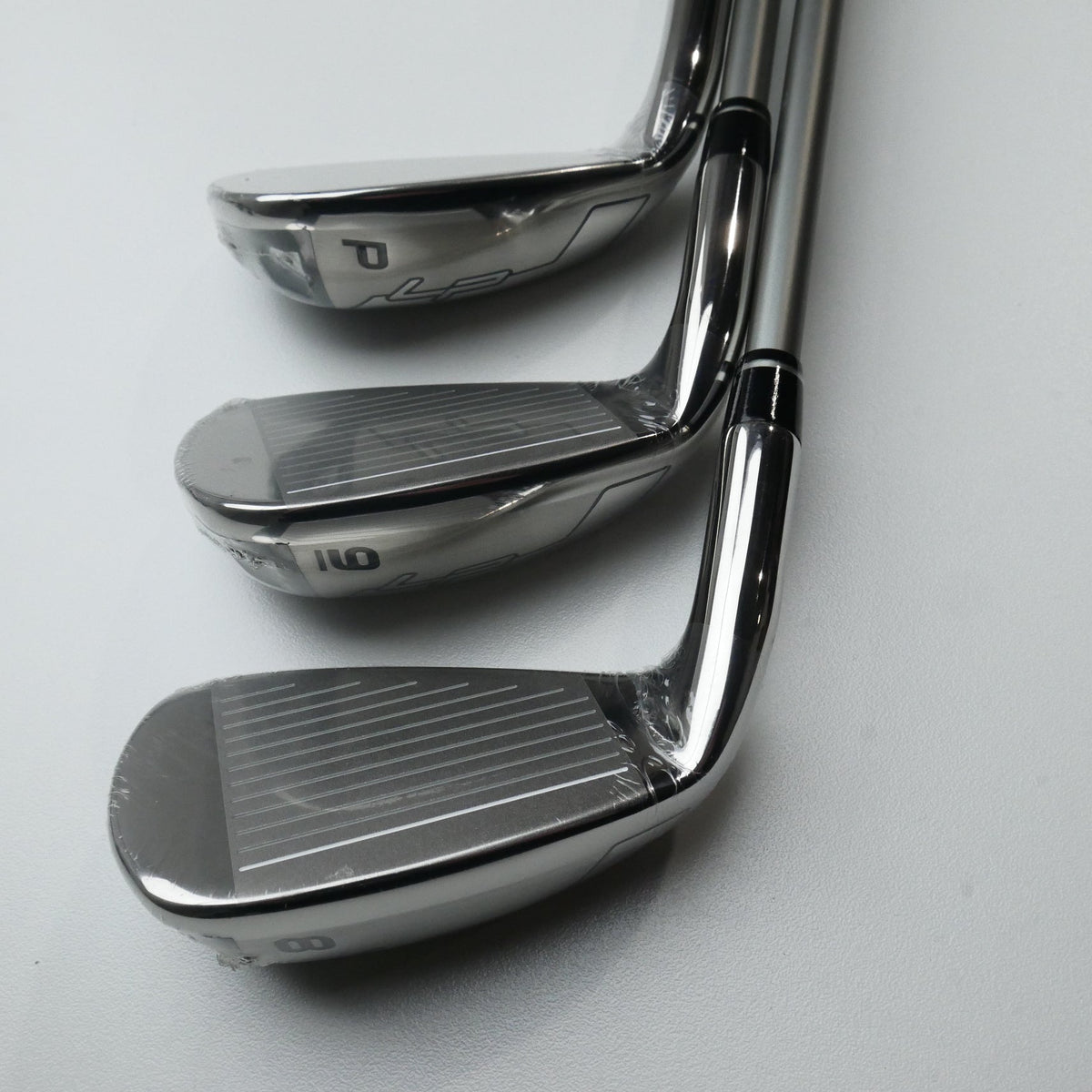 NEW Wilson Launch Pad Iron Set / 5 - PW / Regular Flex