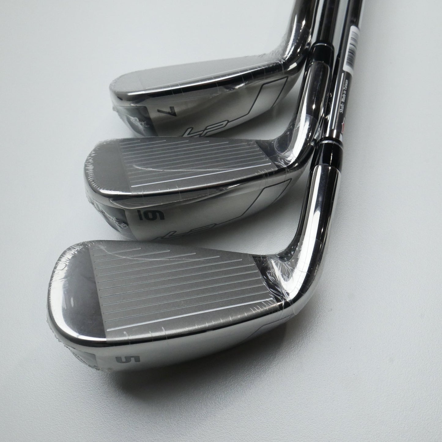 NEW Wilson Launch Pad Iron Set / 5 - PW / Regular Flex