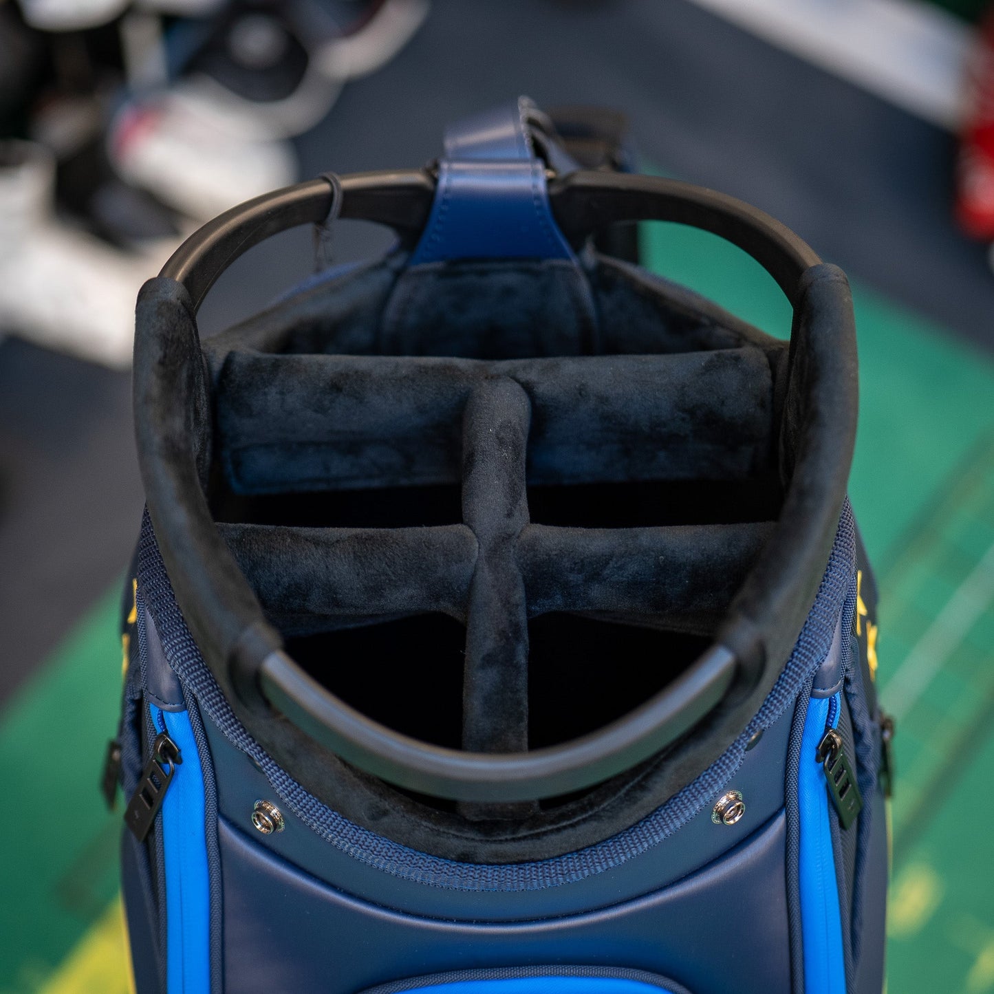 Titleist 2023 Ryder Cup Limited-Edition Tour Bag