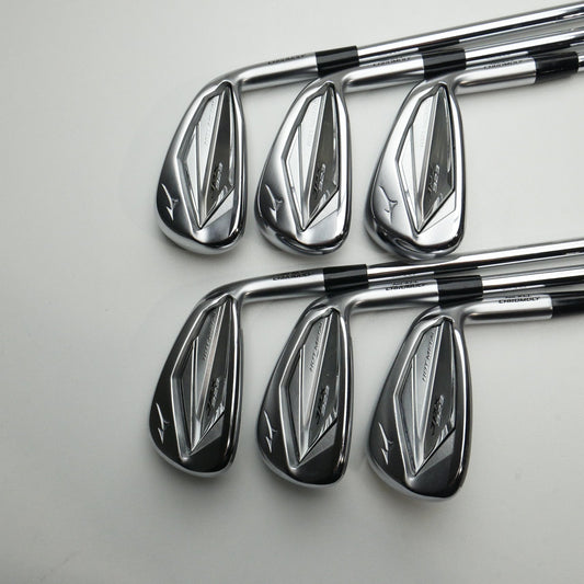 Used Mizuno JPX 923 Hot Metal Iron Set / 5 - PW / Stiff Flex