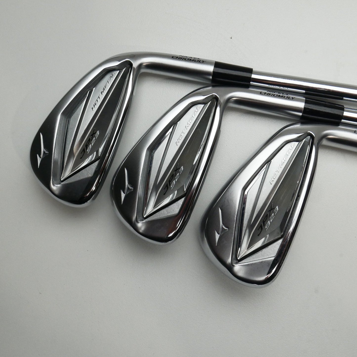 Used Mizuno JPX 923 Hot Metal Iron Set / 5 - PW / Stiff Flex