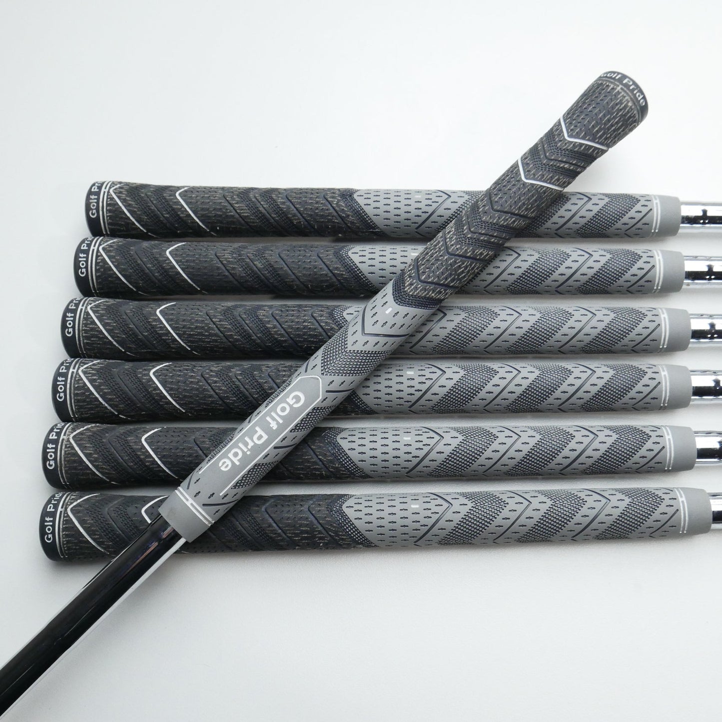 Used Callaway Apex Ai200 Iron Set / 5 - PW + AW / Regular Flex