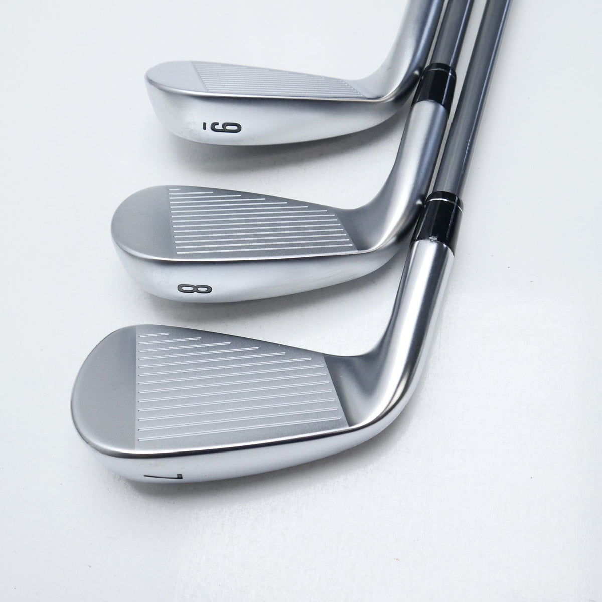 Used Callaway Apex Ai200 Iron Set / 7 - PW + AW / Soft Regular Flex