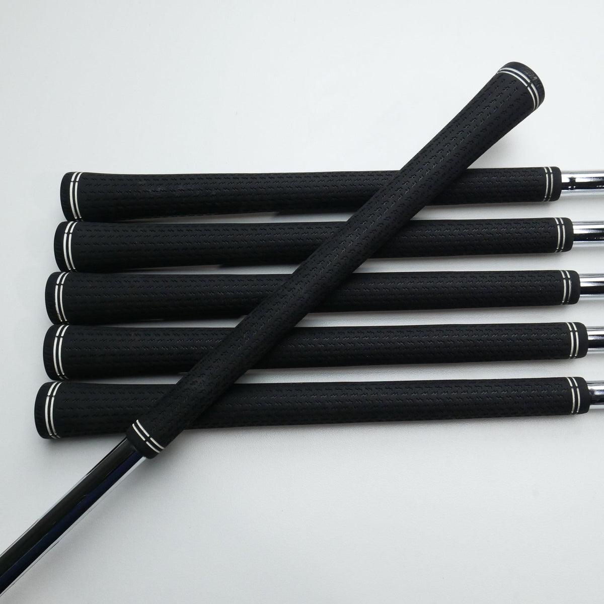 Used Cleveland Halo XL Full Face 2024 Iron Set / 5 - PW / Regular Flex