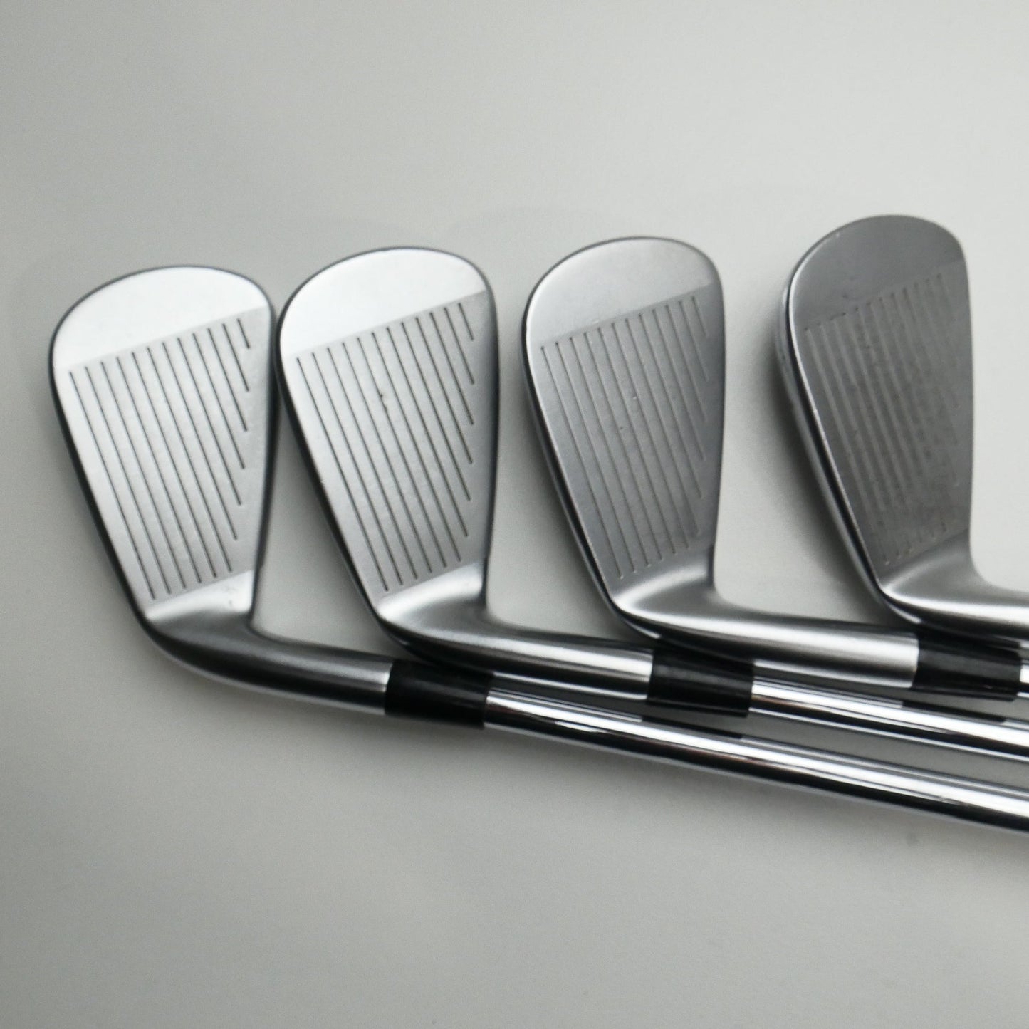 Used Mizuno JPX 919 Forged & JPX 919 Tour Combo Set / 4 - PW / X-Stiff Flex