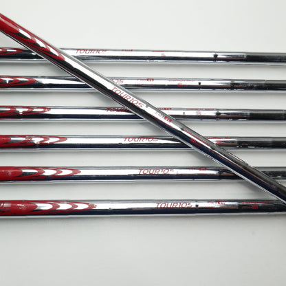 Used Mizuno JPX 921 Forged Iron Set / 4 - PW / Regular Flex