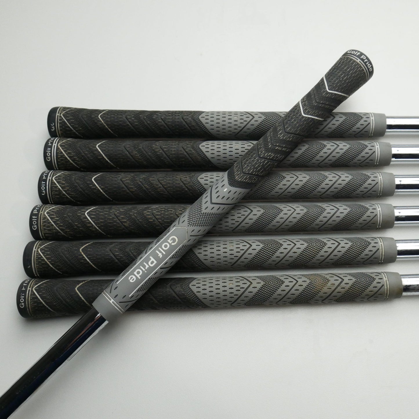 Used Mizuno JPX 921 Forged Iron Set / 4 - PW / Regular Flex