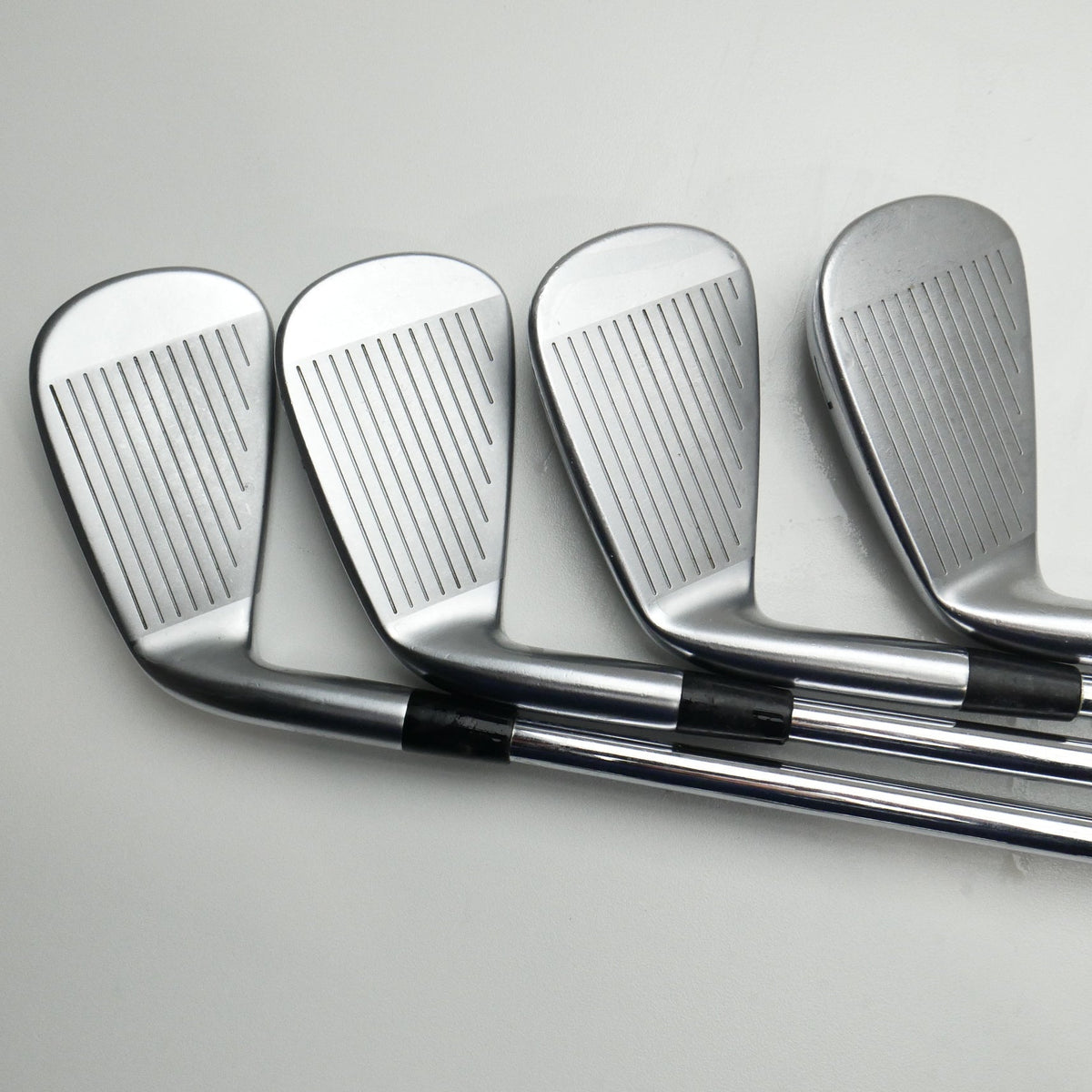 Used Mizuno JPX 921 Forged Iron Set / 4 - PW / Regular Flex