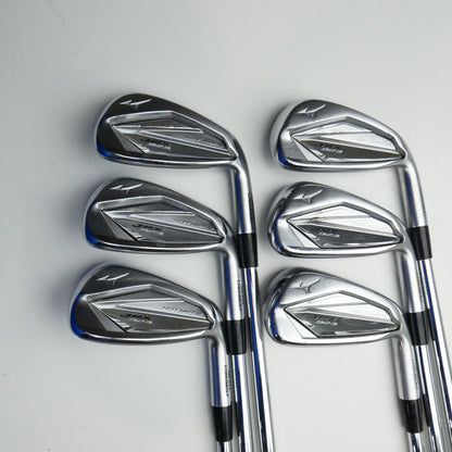 Used Mizuno JPX 923 Hot Metal Iron Set / 5 - PW / Stiff Flex