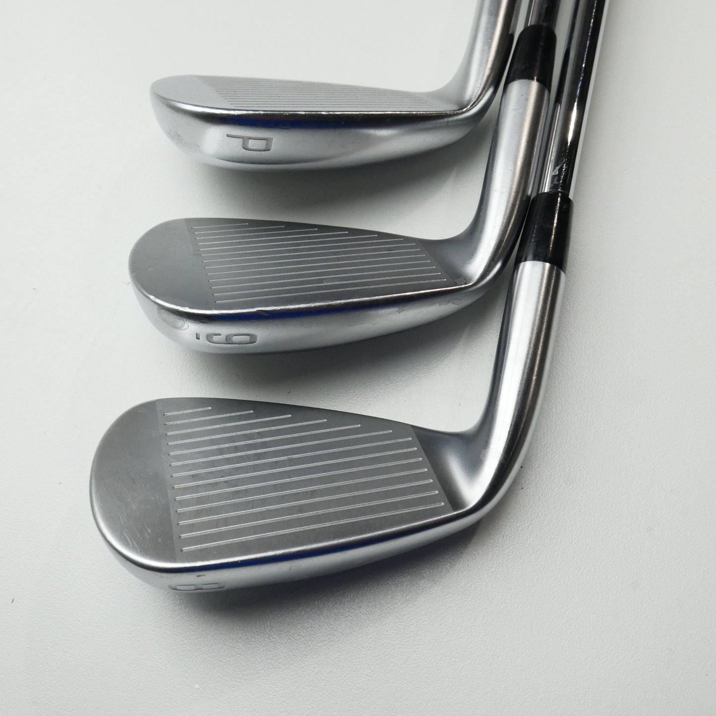 Used Mizuno JPX 923 Hot Metal Iron Set / 5 - PW / Stiff Flex