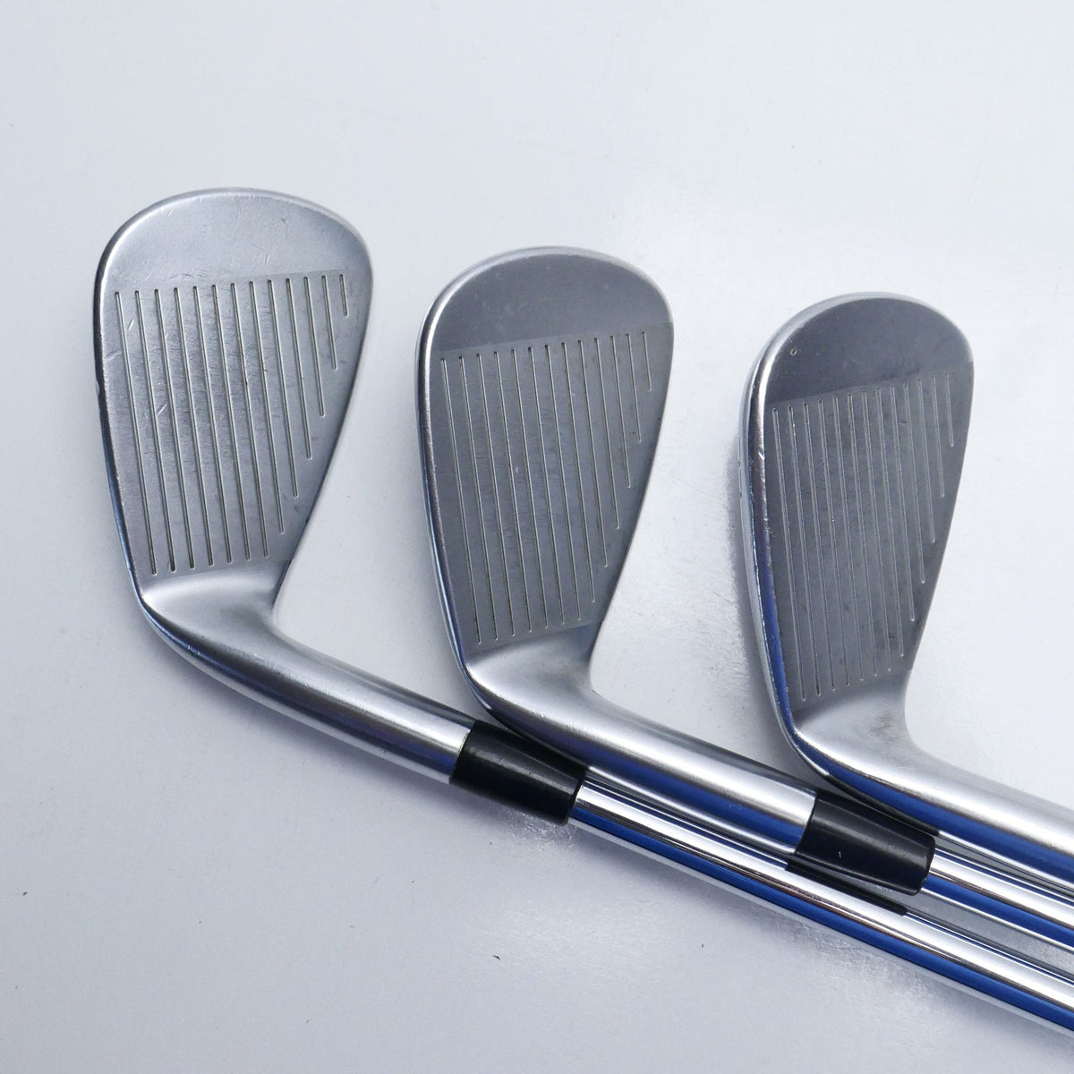 Used Mizuno JPX 923 Tour & JPX 923 Forged Iron Set / 4 - PW / Stiff Flex