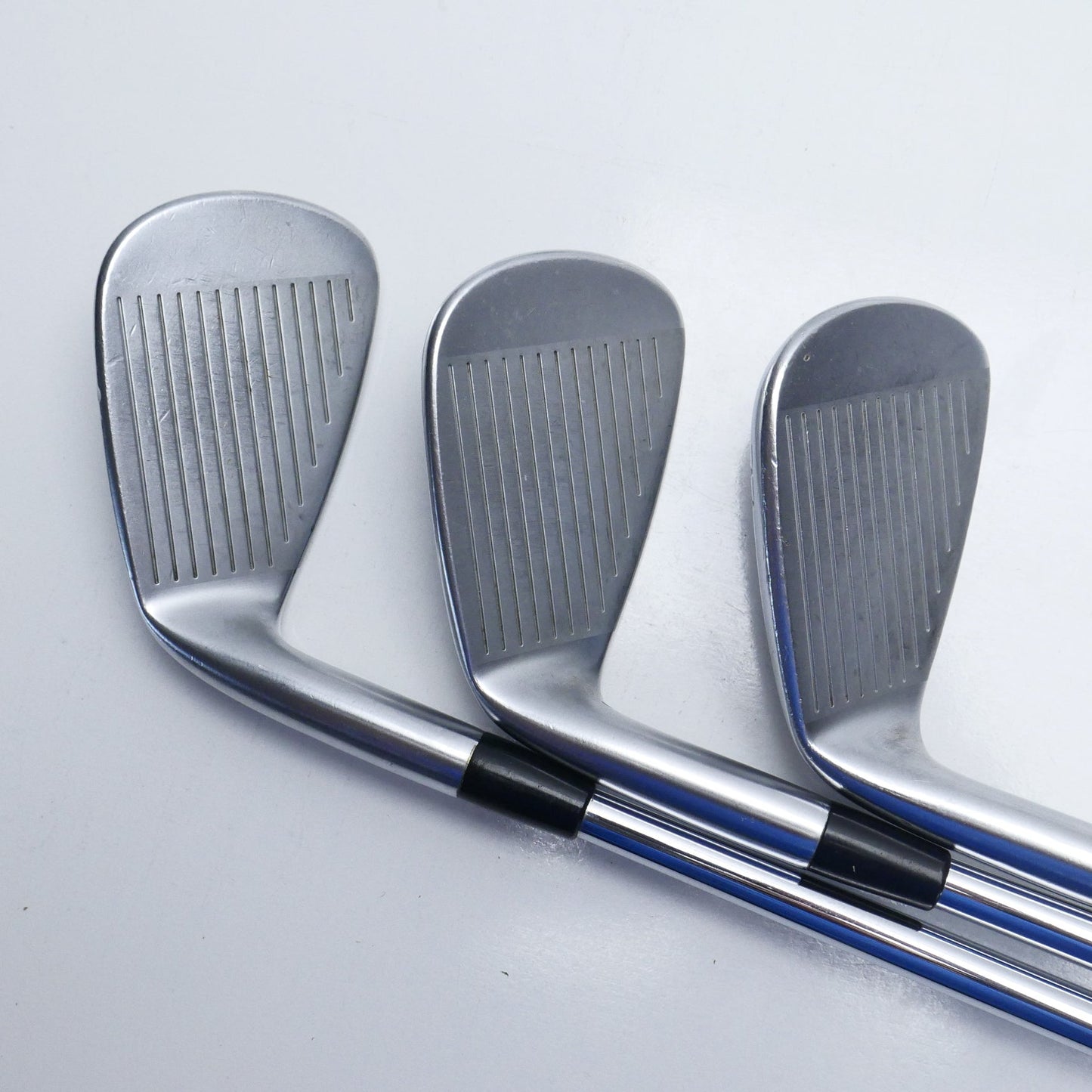 Used Mizuno JPX 923 Tour & JPX 923 Forged Iron Set / 4 - PW / Stiff Flex