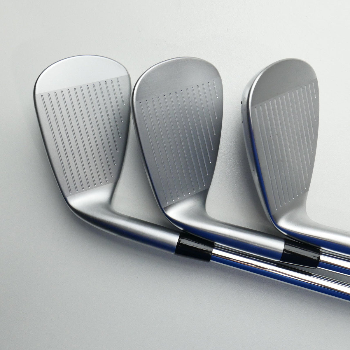 Used Mizuno JPX 925 Hot Metal Iron Set / 5 - PW + GW / Stiff Flex