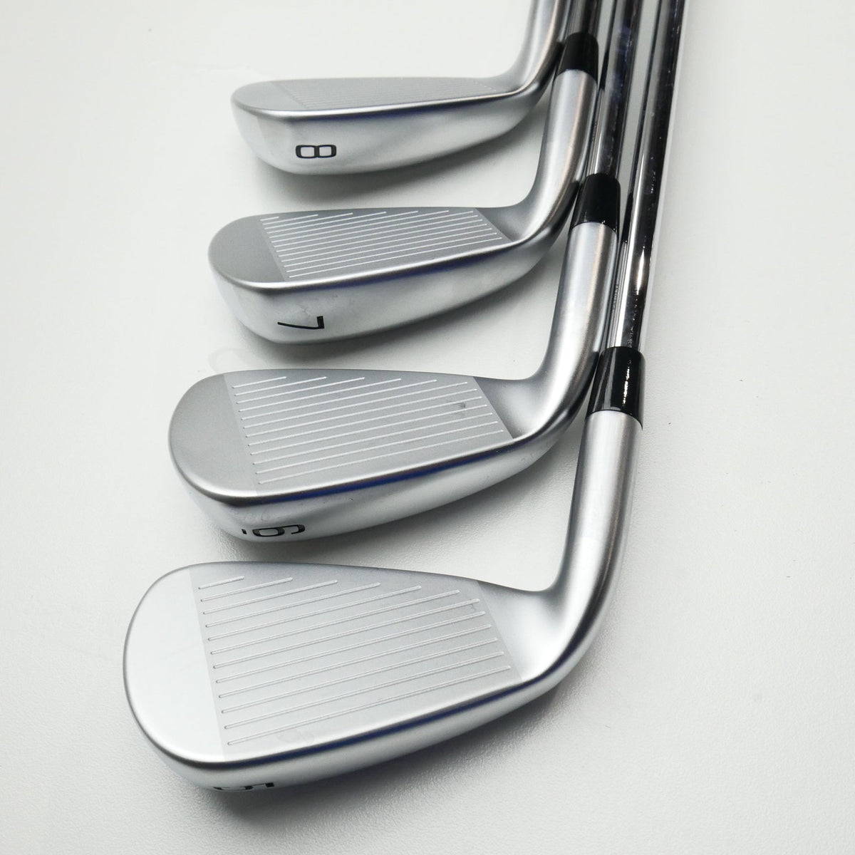 Used Mizuno JPX 925 Hot Metal Iron Set / 5 - PW + GW / Stiff Flex