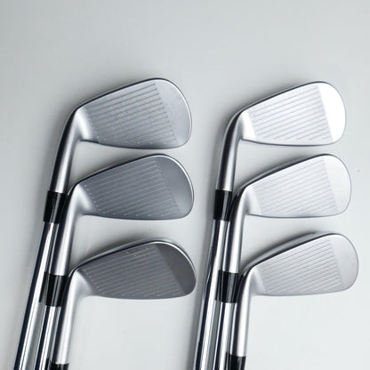 Used Mizuno JPX 925 Hot Metal Pro Iron Set / 5 - PW / Stiff Flex