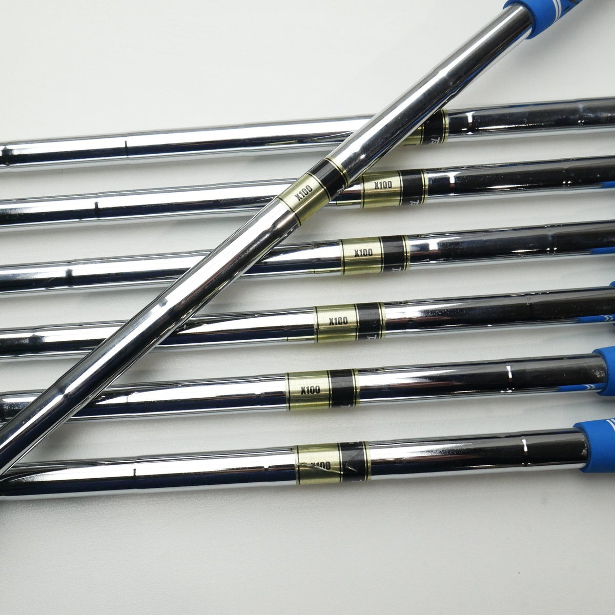 Used Mizuno Pro 223 & 221 Combo Iron Set / 4 - PW / X-Stiff Flex