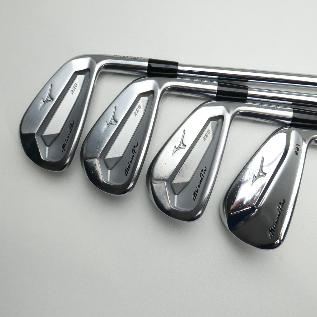 Used Mizuno Pro 223 & 221 Combo Iron Set / 4 - PW / X-Stiff Flex