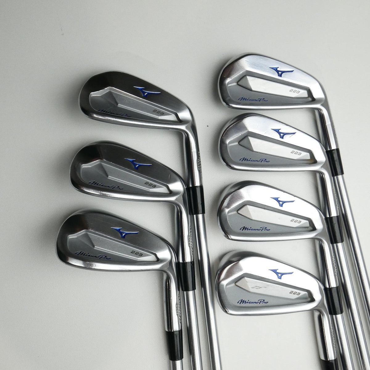 Used Mizuno Pro 223 Iron Set / 4 - PW / Stiff Flex