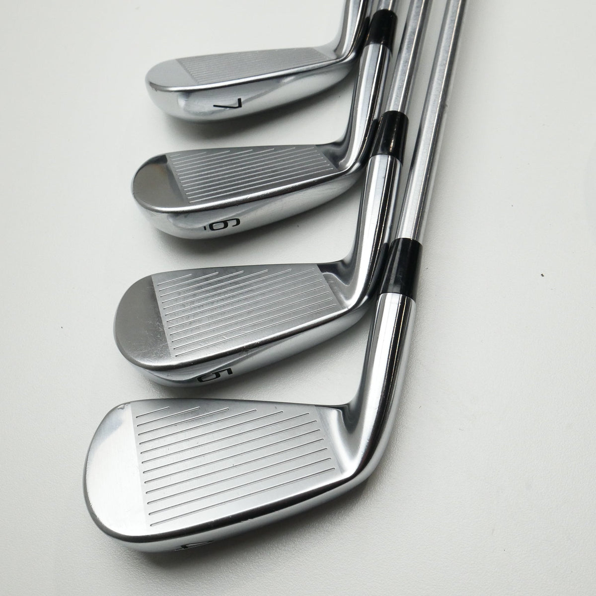 Used Mizuno Pro 223 Iron Set / 4 - PW / Stiff Flex