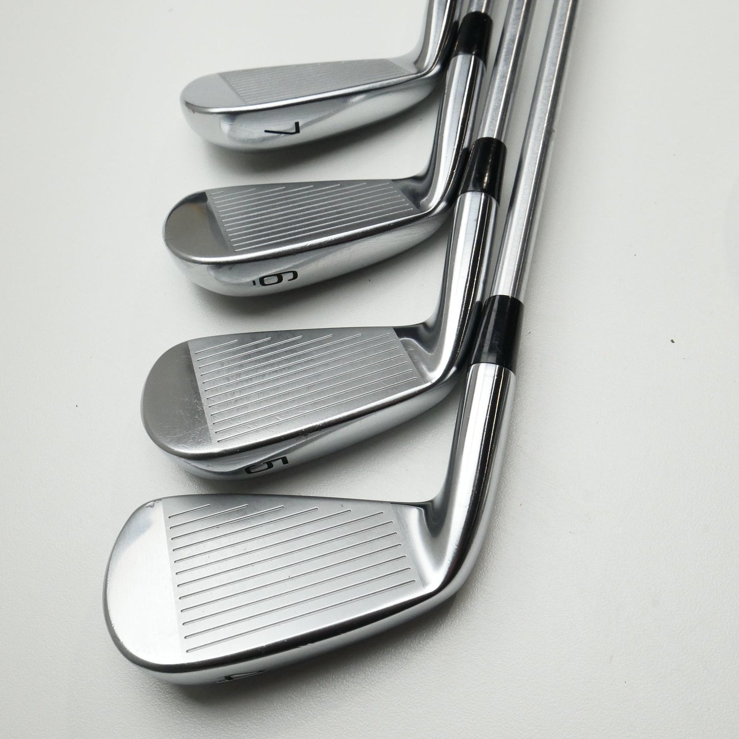 Used Mizuno Pro 223 Iron Set / 4 - PW / Stiff Flex