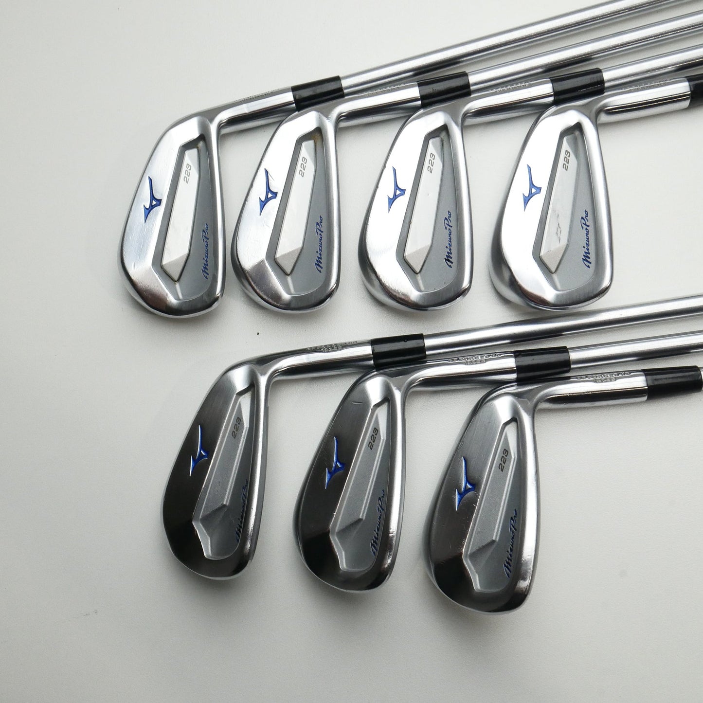 Used Mizuno Pro 223 Iron Set / 4 - PW / Stiff Flex