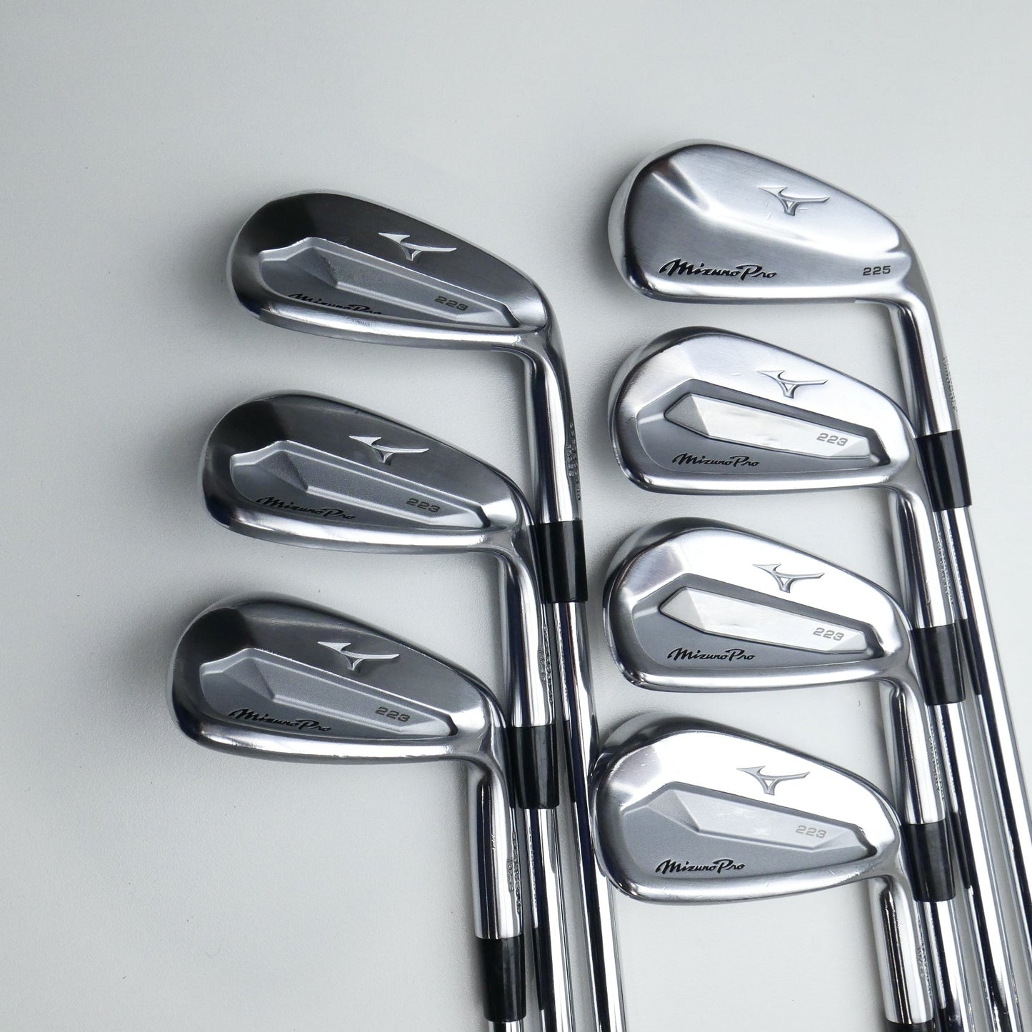 Used Mizuno Pro 225 & Pro 223 Combo Set Iron Set / 5 - PW + GW / Regular Flex