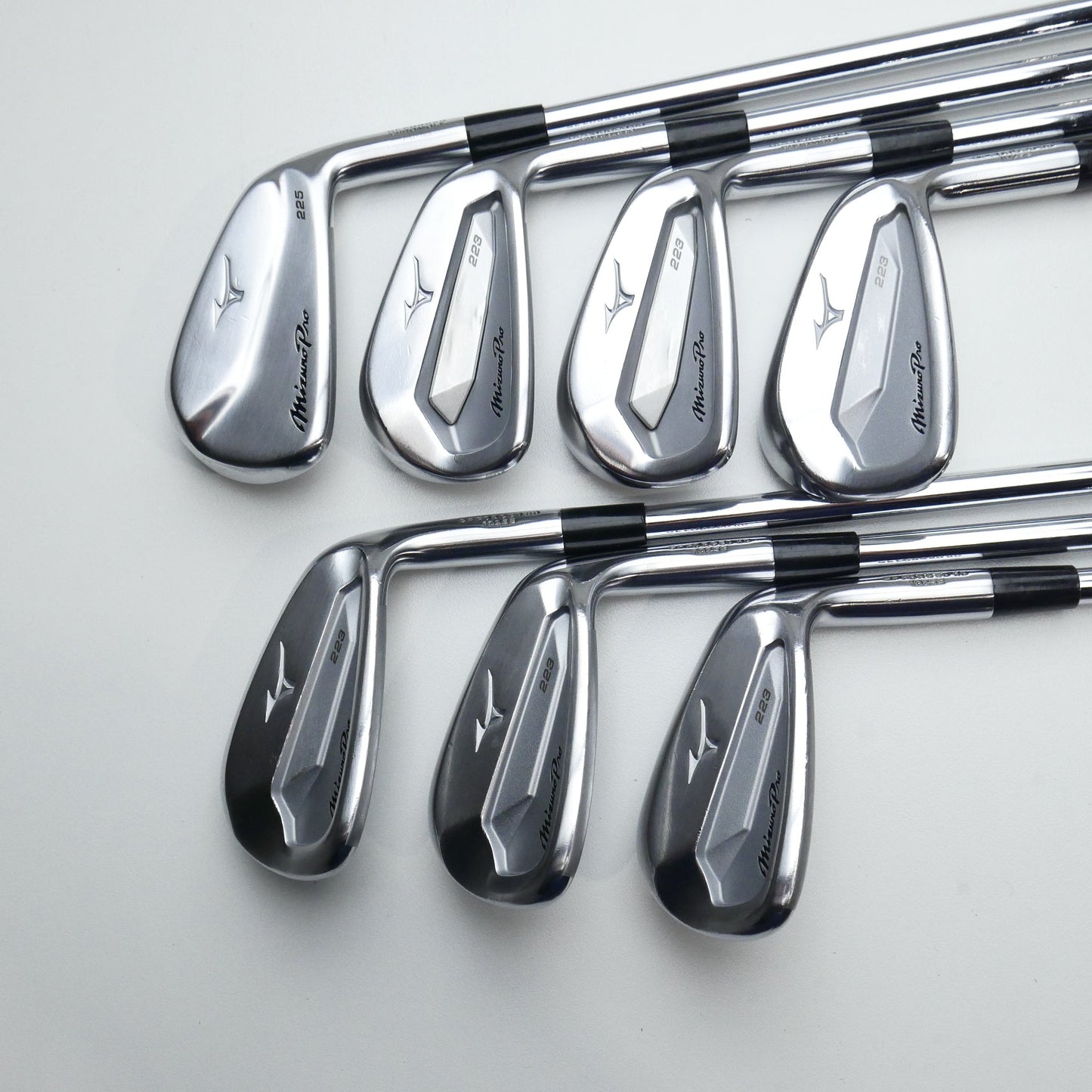 Used Mizuno Pro 225 & Pro 223 Combo Set Iron Set / 5 - PW + GW / Regular Flex