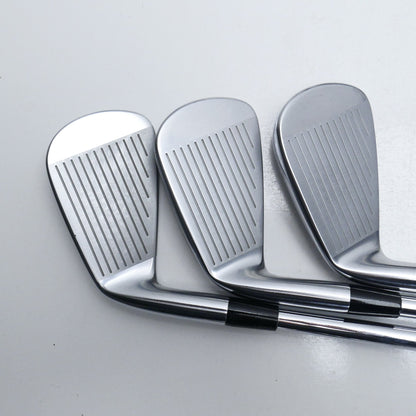 Used Mizuno Pro 243 Iron Set / 4 - 9 IRON / X-Stiff Flex