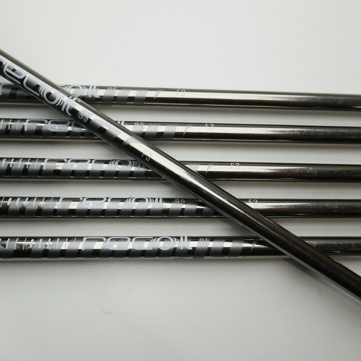 Used Mizuno Pro 245 Iron Set / 5 - PW / Regular Flex