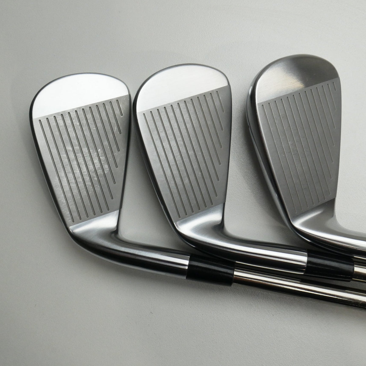 Used Mizuno Pro 245 Iron Set / 5 - PW / Regular Flex