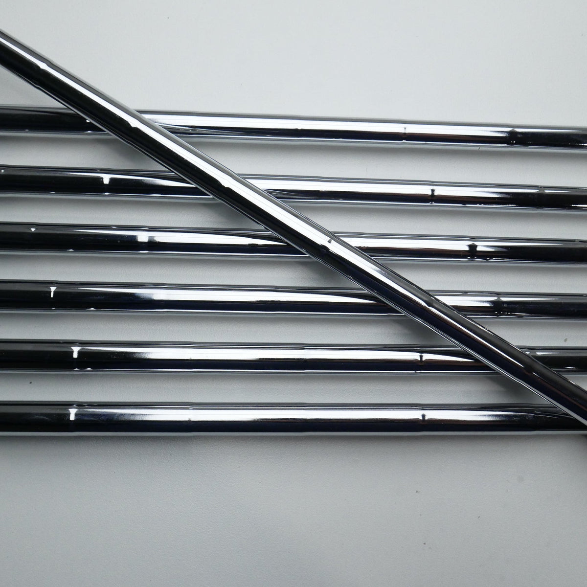 Used Mizuno Pro 245 & Pro 243 Combo Iron Set / 4 - PW / X-Stiff Flex