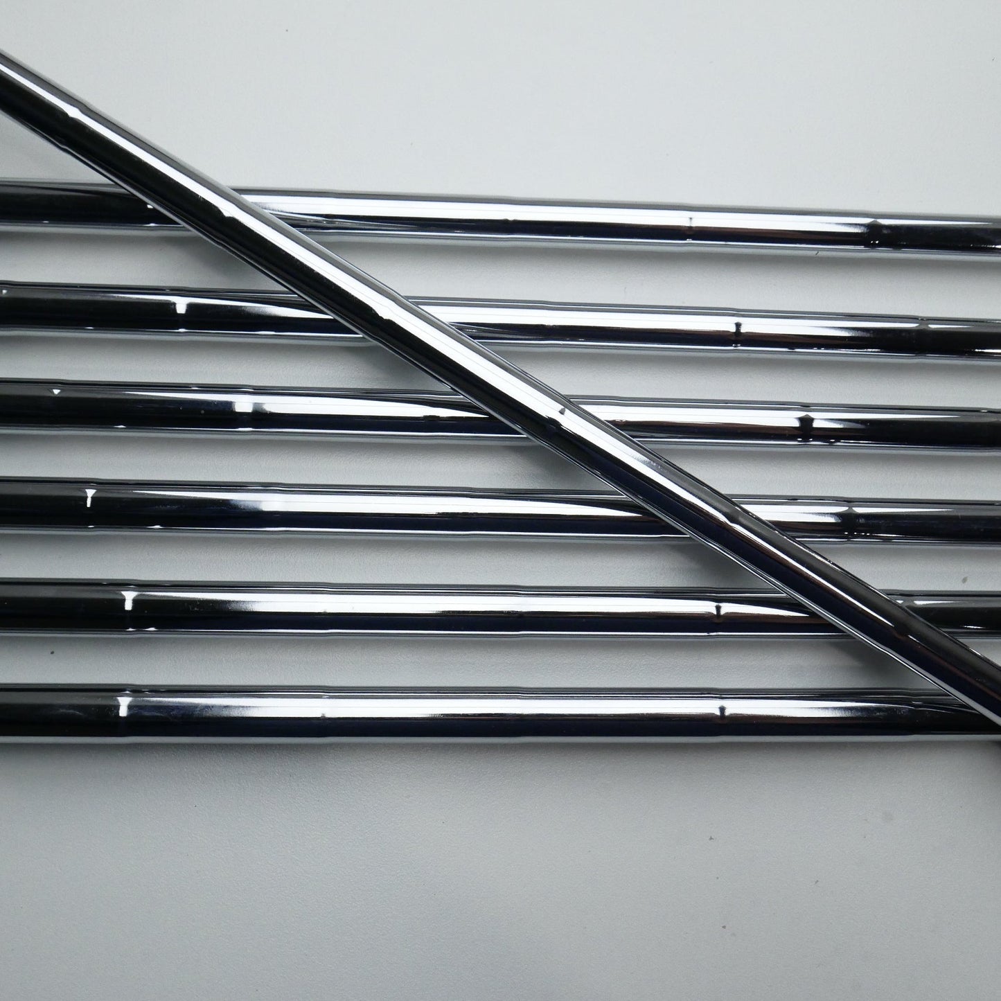 Used Mizuno Pro 245 & Pro 243 Combo Iron Set / 4 - PW / X-Stiff Flex