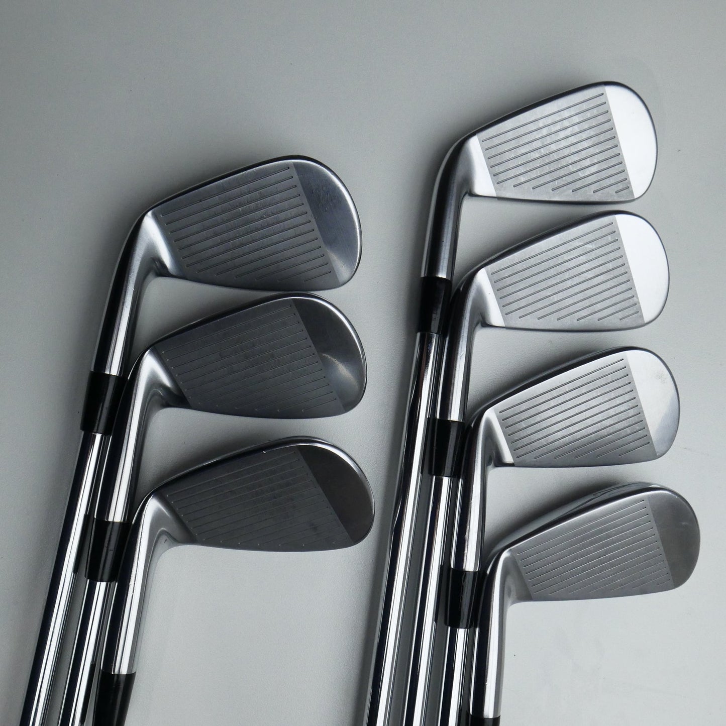 Used Mizuno Pro 245 & Pro 243 Combo Iron Set / 4 - PW / X-Stiff Flex