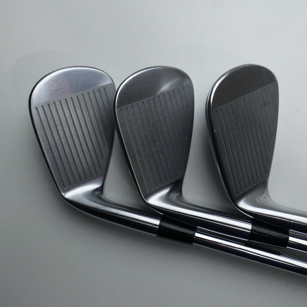 Used Mizuno Pro 245 & Pro 243 Combo Iron Set / 4 - PW / X-Stiff Flex